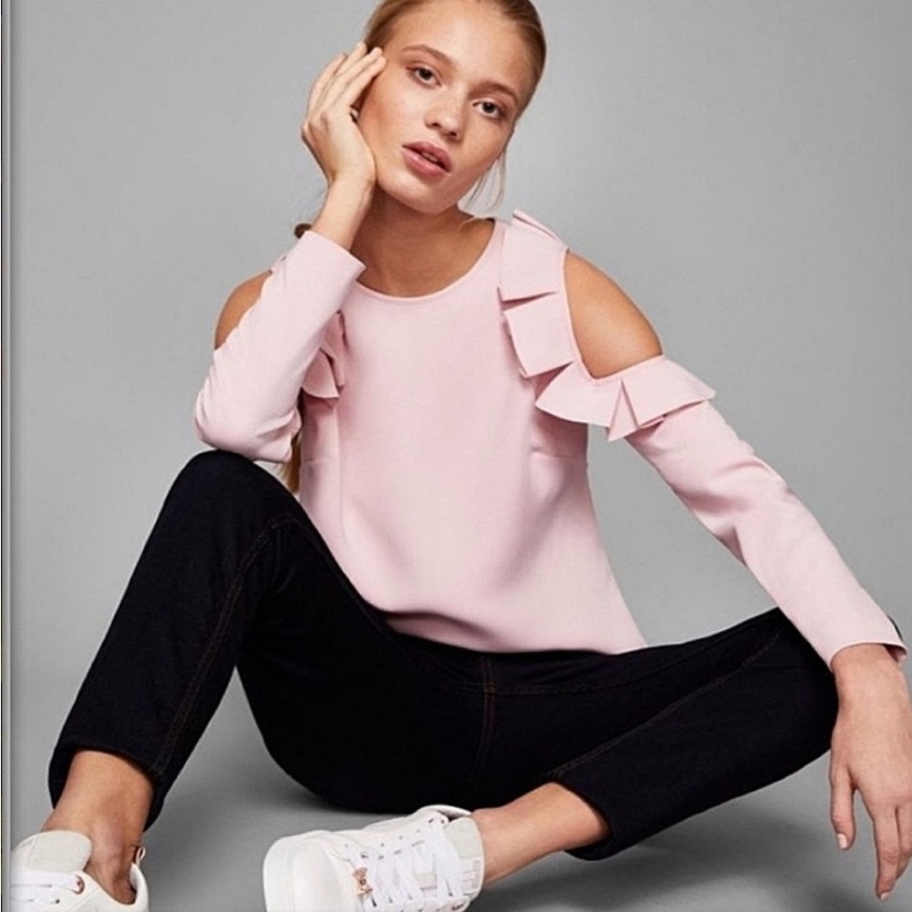 Ted Baker London NWT Steffe Ruffle Cold Shoulder Top - size 3 (US 6-8)